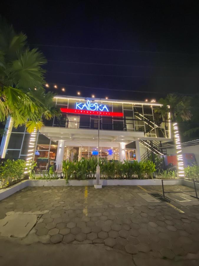 Kaloka Airport Hotel Sumbawa Besar Екстериор снимка