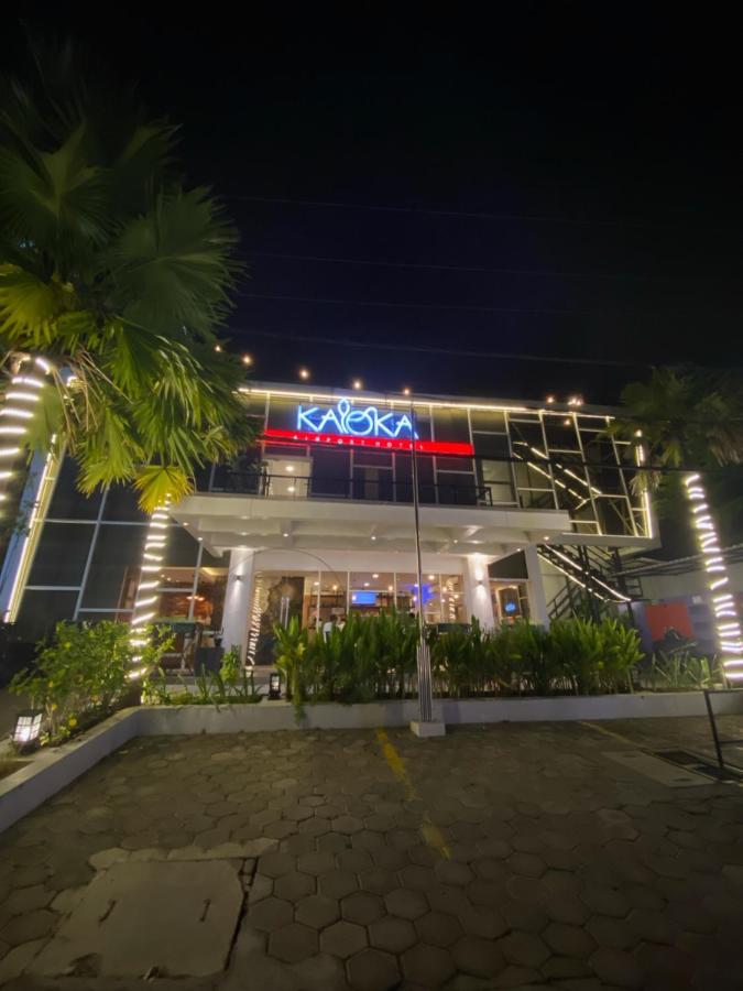 Kaloka Airport Hotel Sumbawa Besar Екстериор снимка